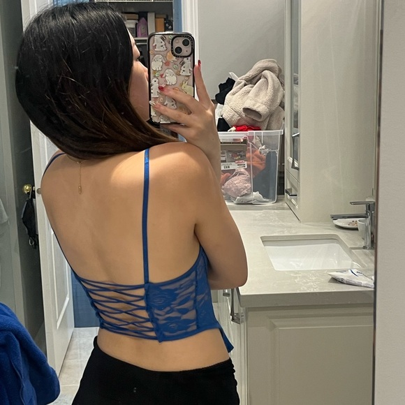 blue lace corset top w/ criss cross back detailing - Picture 3 of 5